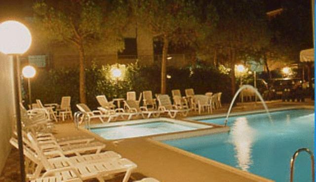 New Hotel Τζεσόλο Λίντο Εξωτερικό φωτογραφία
