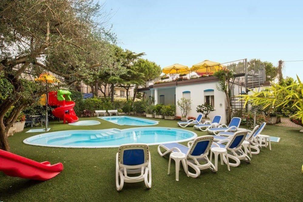 New Hotel Τζεσόλο Λίντο Εξωτερικό φωτογραφία